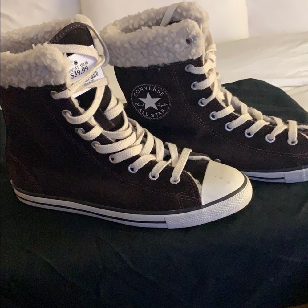 COPY - Converse  brown suede gym shoe boots with fur